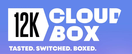 Cloud Box 12K Schriftzug auf blauviolettem Hintergrund